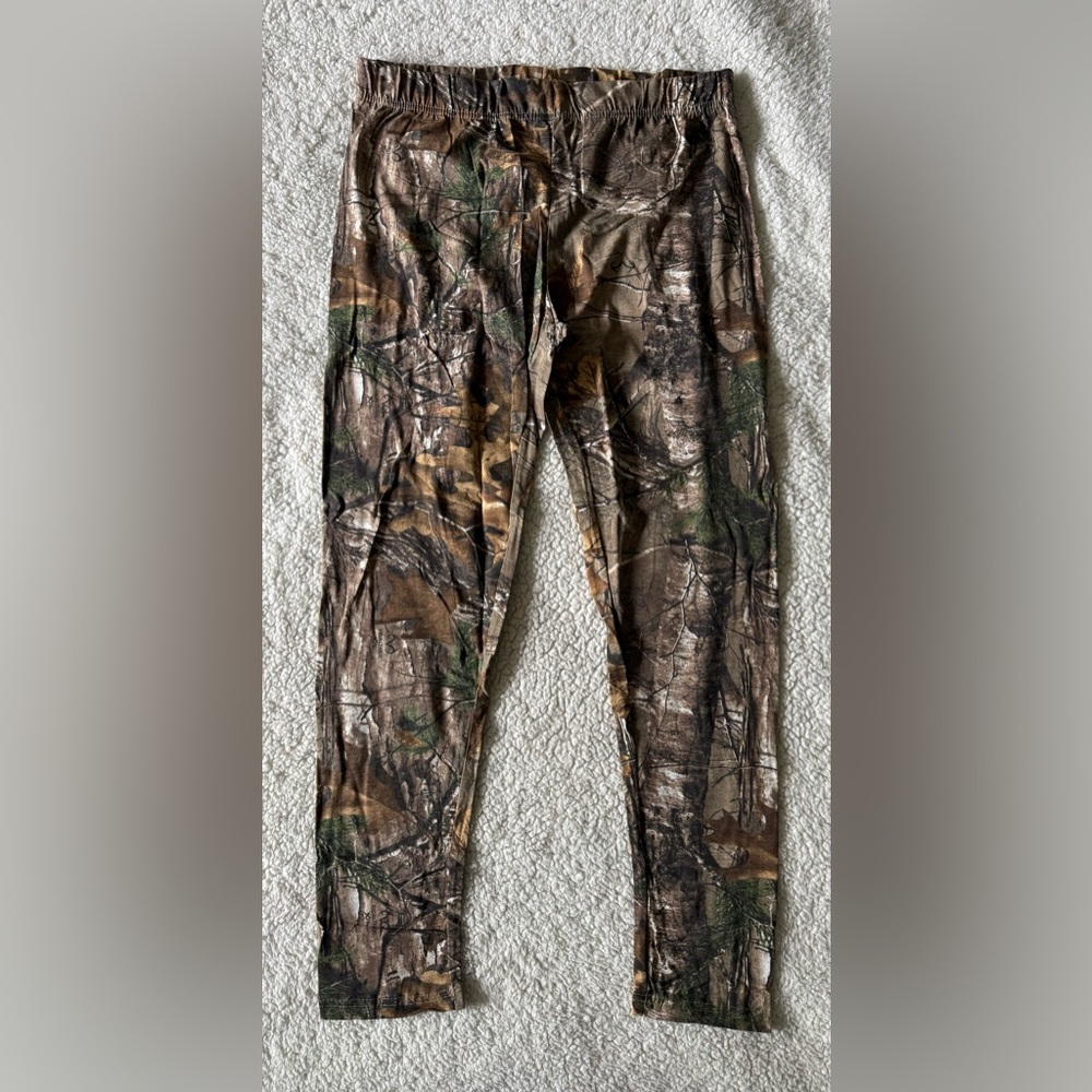 Realtree Xtra Women's Camo Leggings Size XL New with Tags